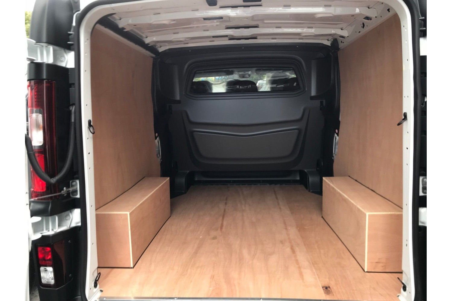 Vauxhall Vivaro L2 LWB Crew Cab Ply lining Kit 2014>2019